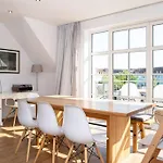 Apartament 8 Admiralskoje