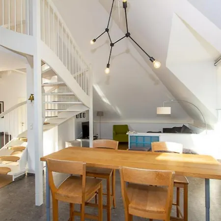 Appartement 8 Admiralskoje *