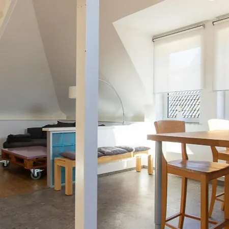 8 Admiralskoje Appartement *