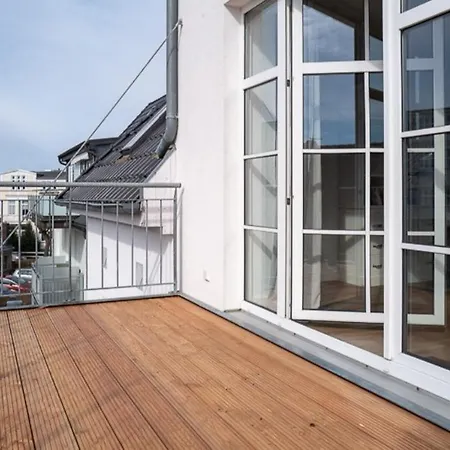 Appartement 8 Admiralskoje *