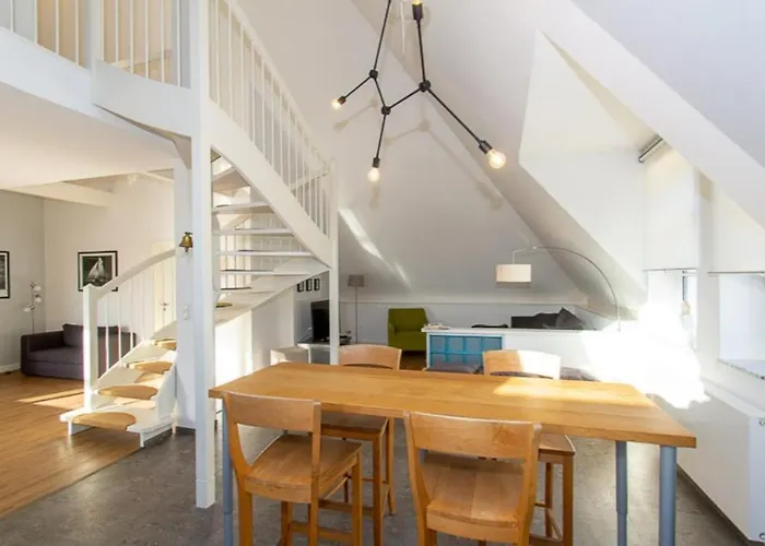 8 Admiralskoje Appartement *