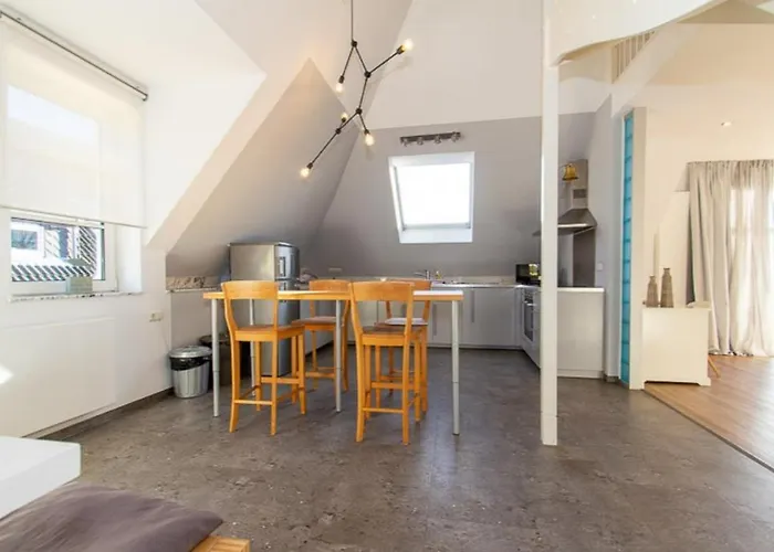 8 Admiralskoje Rostock